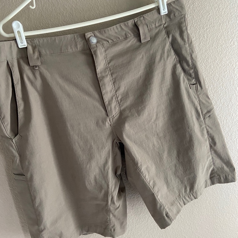 Mens Reel Legends Fishing Shorts Nylon 40 EUC